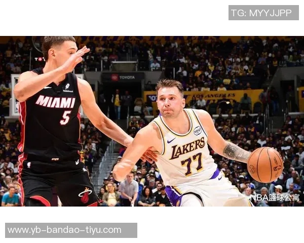 东契奇27岁前创下83次三双佳绩历史排名第四仅次于大O约基奇和魔术师