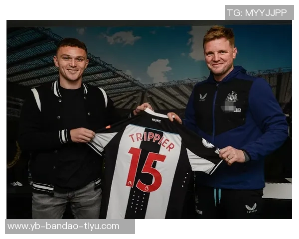 库蒂尼奥为儿子庆生全家穿四队球衣展现足球情缘